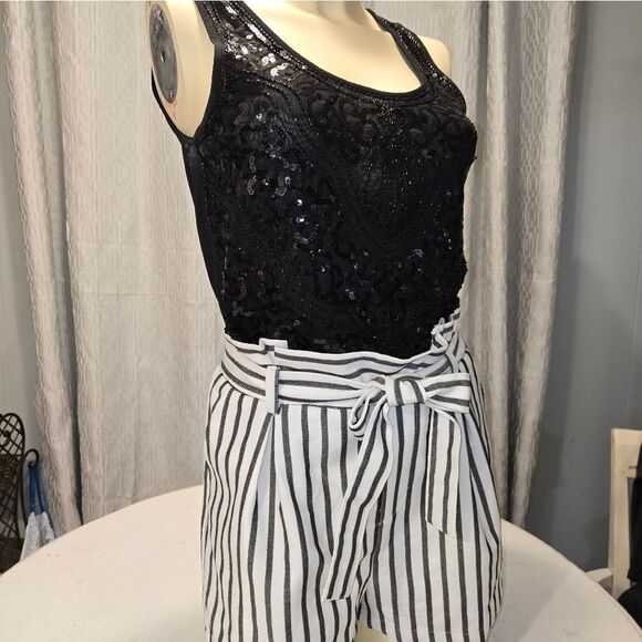 Black Sequined Tank Top Never Worn Small - Picture 13 of 14